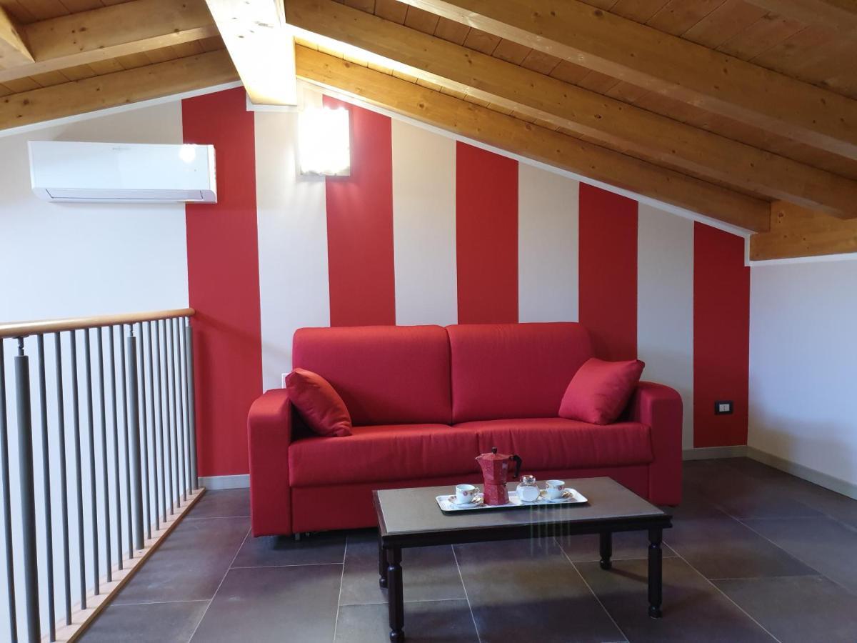 Dimora Rosso San Zeno - Wifi Veloce E Adatto Per Famiglie Верона Екстериор снимка