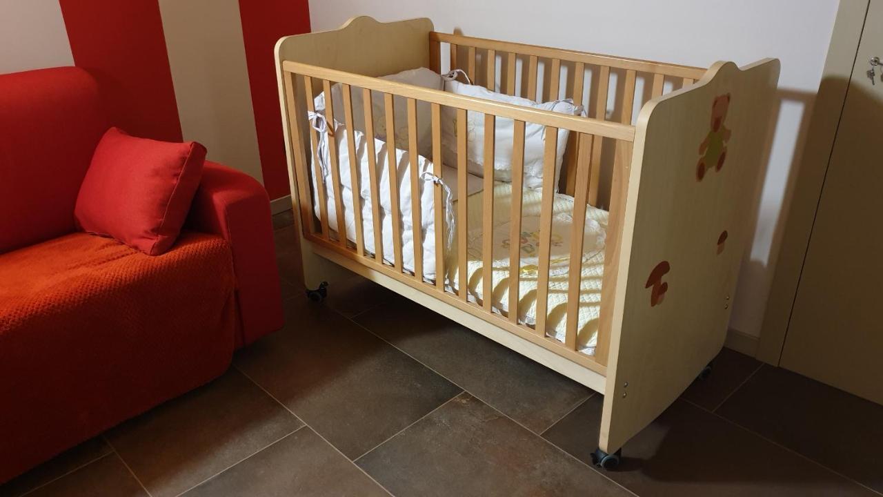 Dimora Rosso San Zeno - Wifi Veloce E Adatto Per Famiglie Верона Екстериор снимка